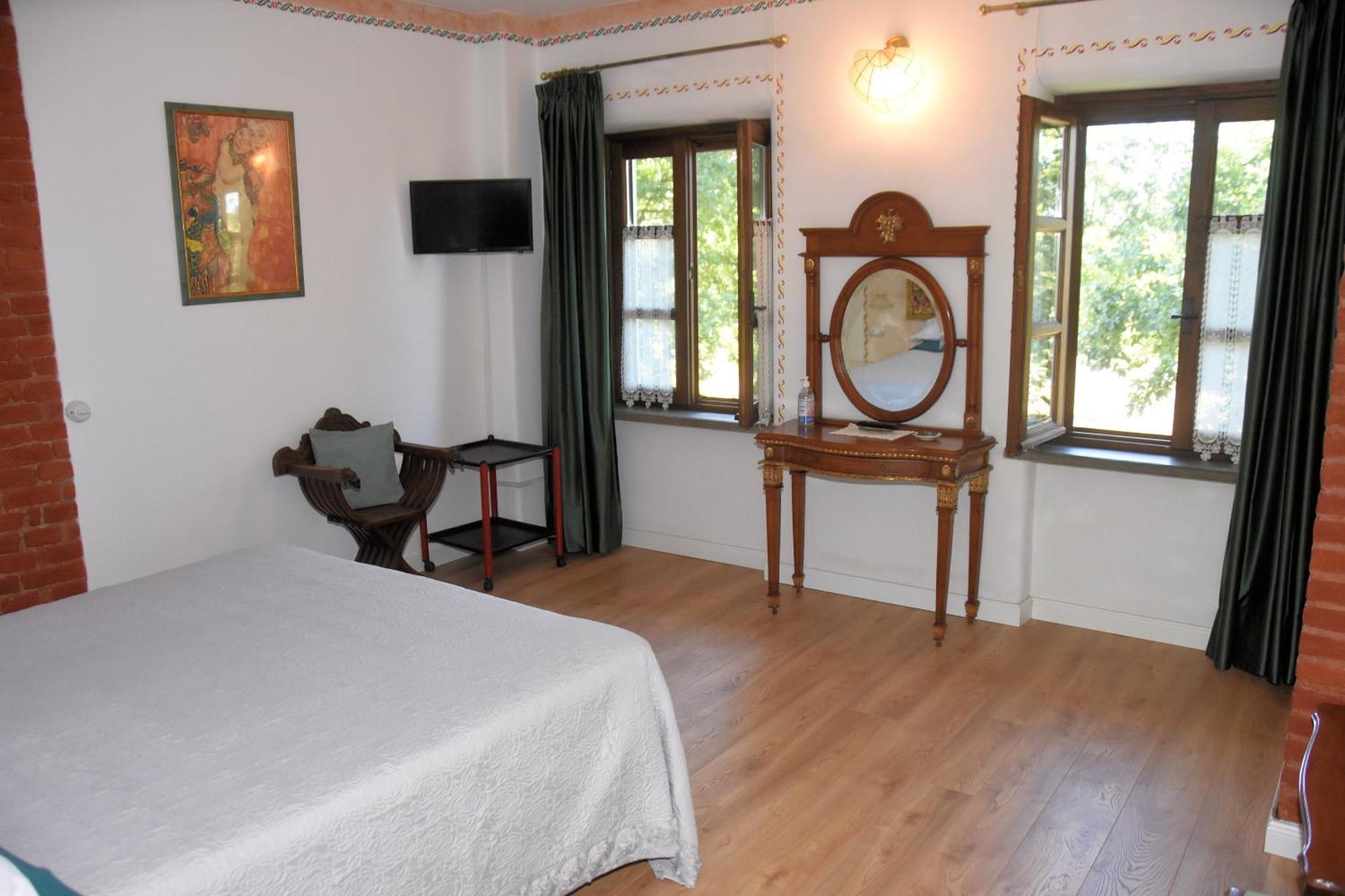 Guest House La Carolina Tigliole Eksteriør bilde
